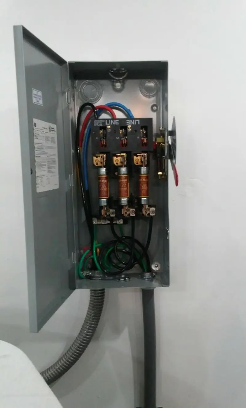 Three-phase disconnect switch installed for Electrical Wiring & Rewiring in Posen